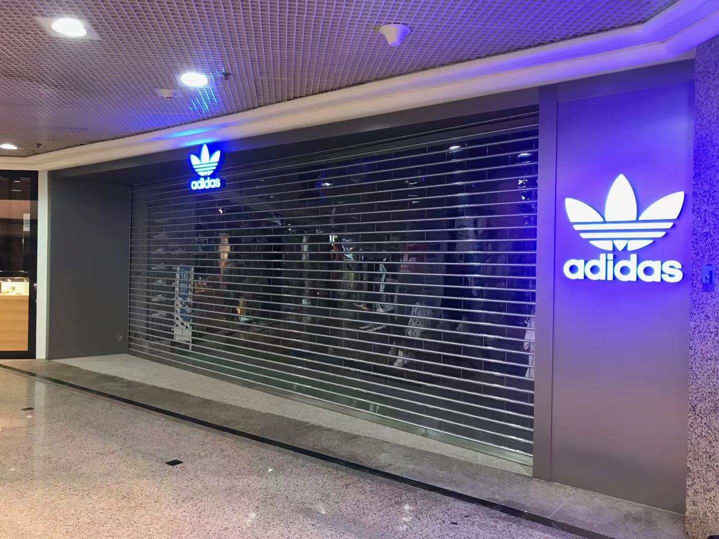 香港阿迪達斯門店